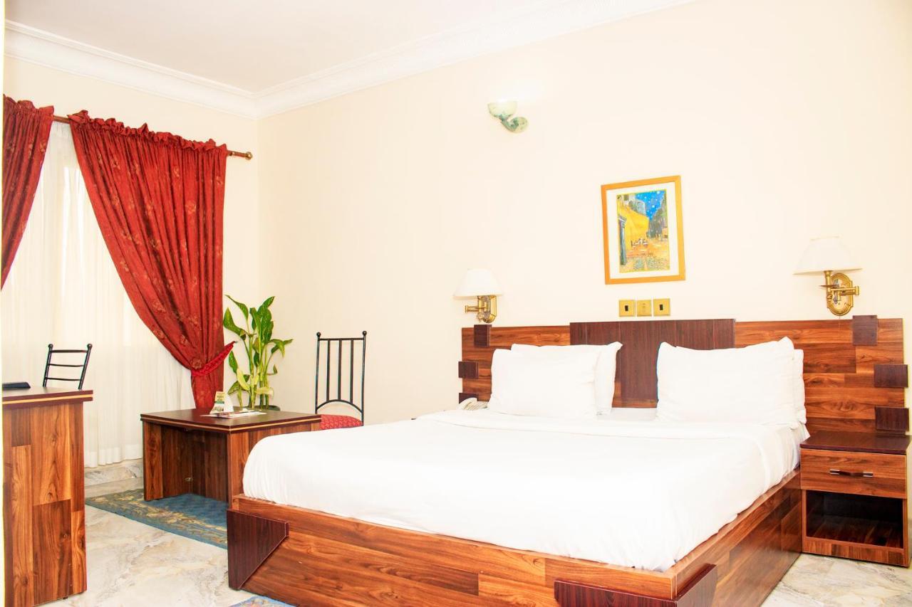 Bougainvillea Hotels Порт Харкорт Екстериор снимка