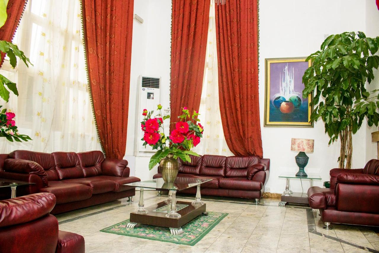 Bougainvillea Hotels Порт Харкорт Екстериор снимка
